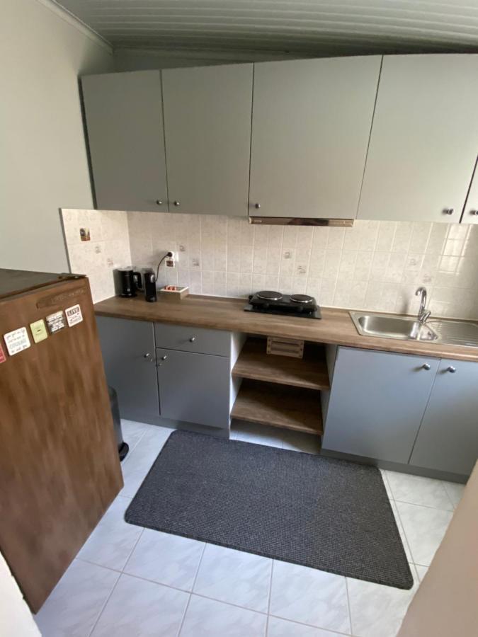 דירות Small Cosy House Lávrion מראה חיצוני תמונה