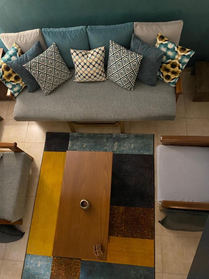 דירות Small Cosy House Lávrion מראה חיצוני תמונה